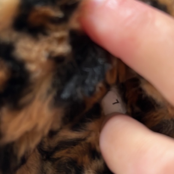 Madewell The Loafer Scuff slipper in leopard - Picture 5 of 7